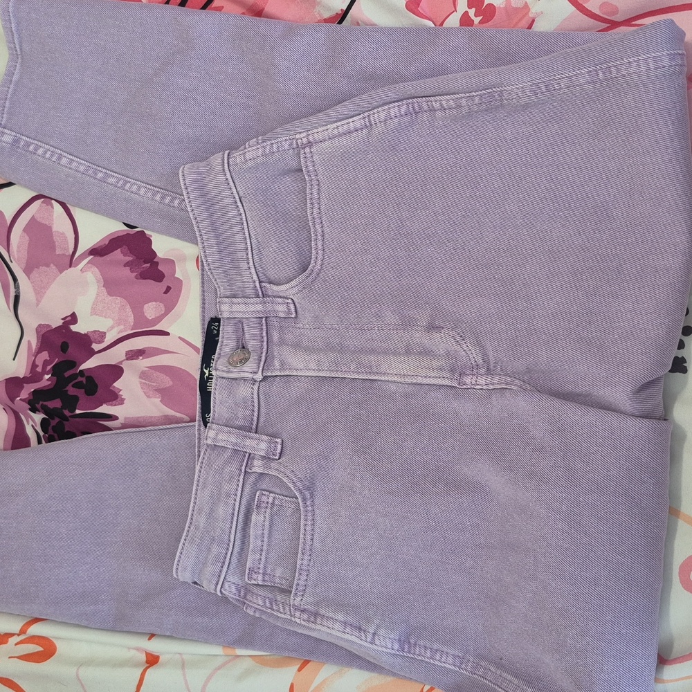 Hollister Purple Ultra High Rise Mom Jeans Straight Leg Size 0 S - Picture 4 of 5